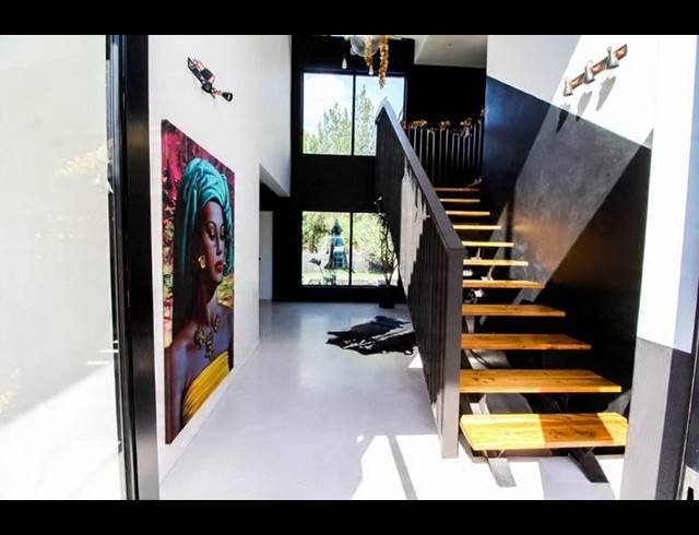 4 BEDROOM HOUSE FOR SALE IN EYE OF AFRICA